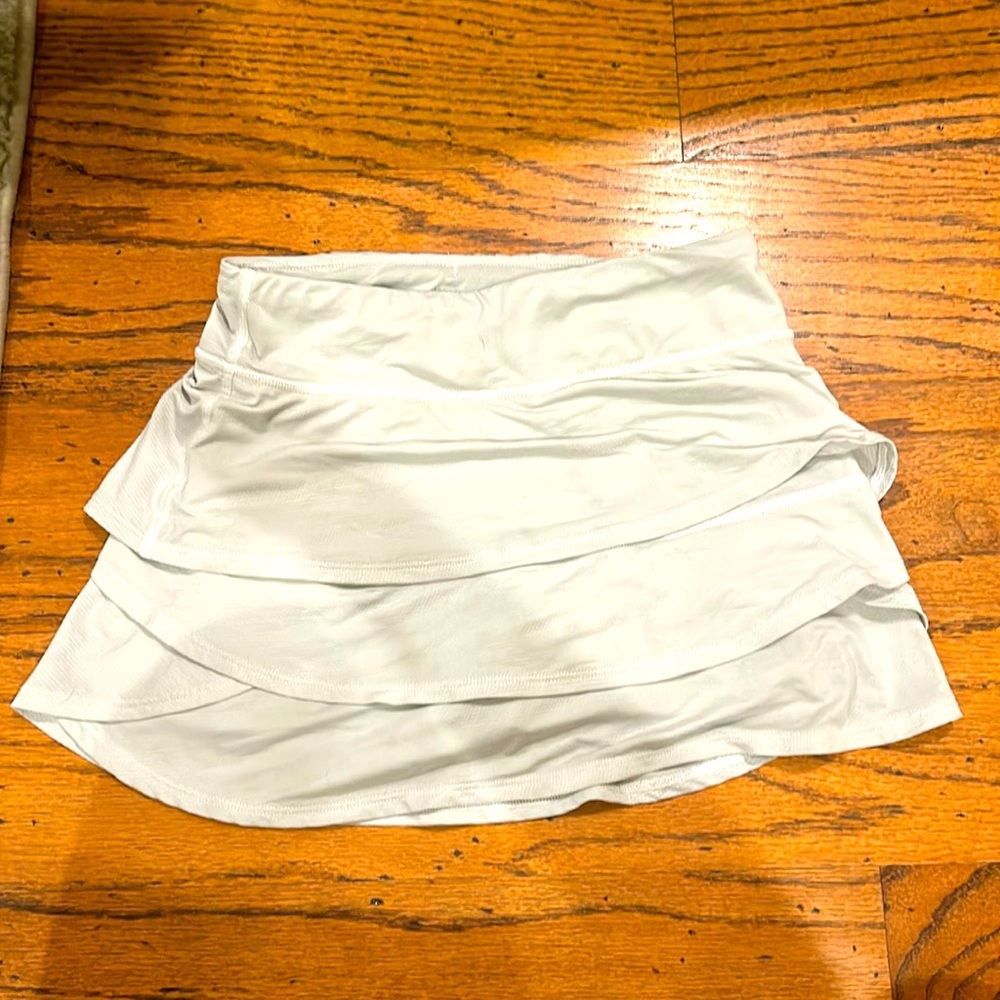 athleta girl ruffled skort in good condition